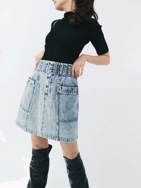 NWT Sea New York Blue Gray Acid Washed Mini Skirt Casual, Size 2